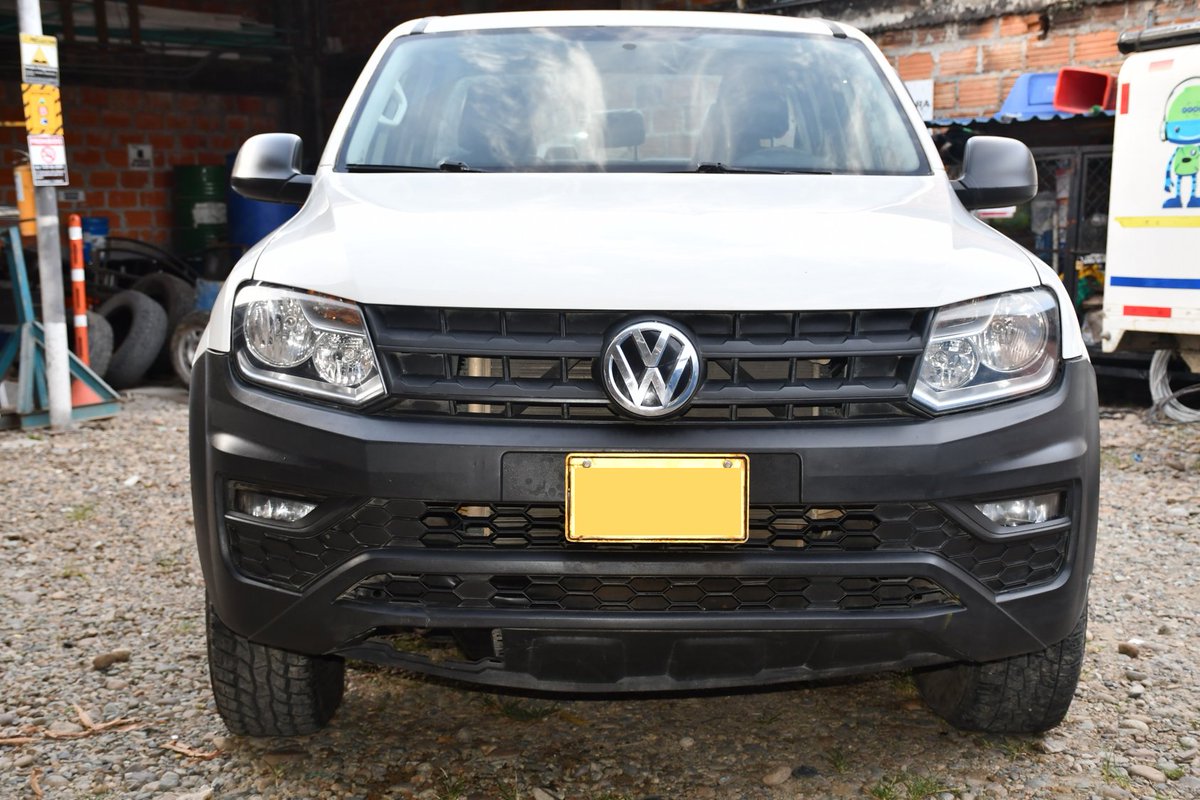 EEBPSAESP's tweet photo. Se vende una camioneta Volkswagen Amarok Trendline doble cabina con las siguientes especificaciones:
📷Tipo: Particular
📷 Modelo: 2018
📷 Kilometraje: 130.304
📷 Aire acondicionado
📷 Vidrios y espejos eléctricos
📷 Documentos vigentes (póliza todo riesgo, SOAT y Tecnomecánica) https://t.co/4LQDu8VKl9