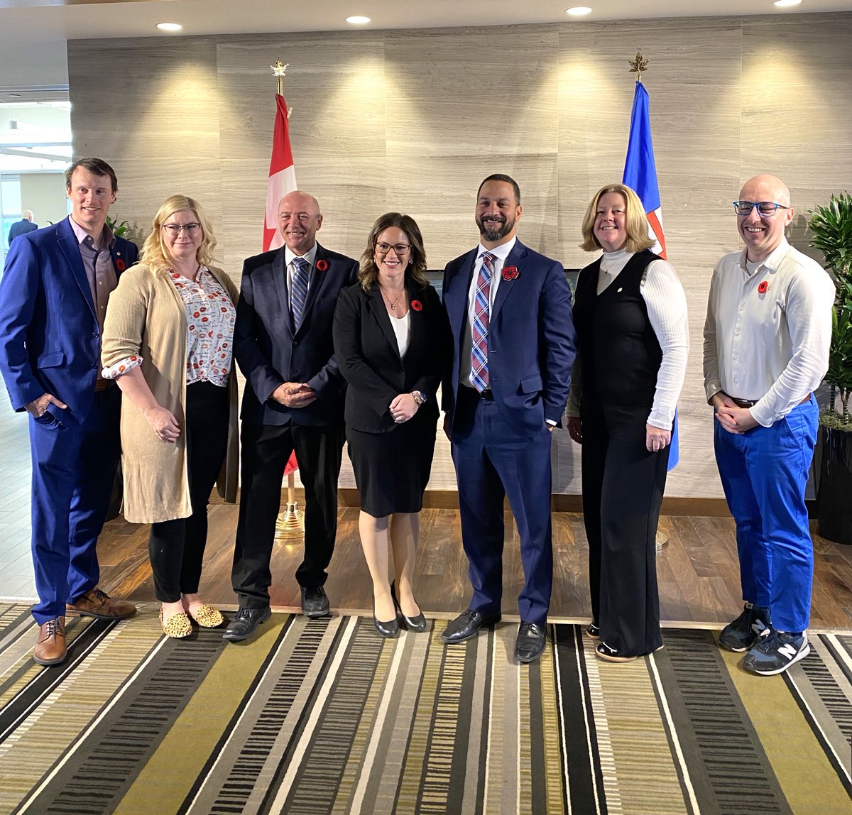 Today #ABmunis' Executive Committee met with Minister @rebeccakschulz to talk about infrastructure funding, EPR, @myCEIP, @MCCAC_Alberta, and more. We appreciate Minister Schulz's time to work with us on the topics that are most important to our members and are looking forward