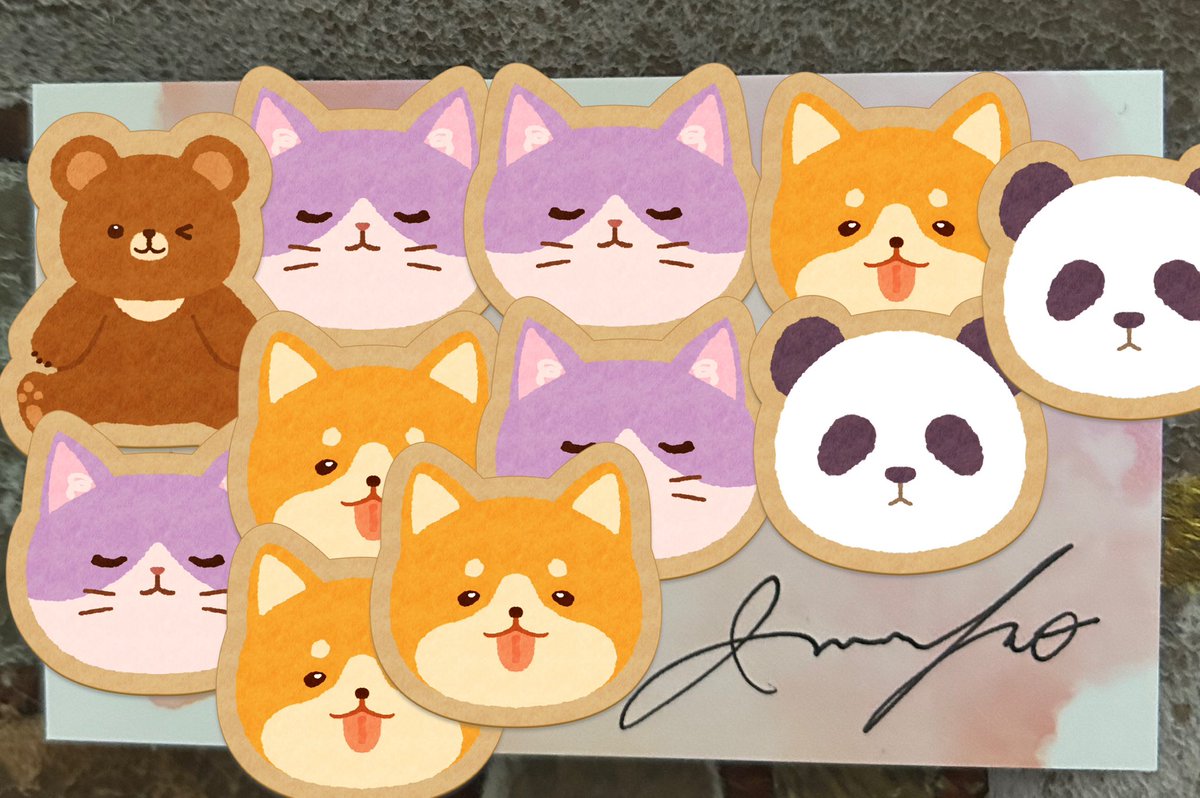 prius1227's tweet photo. 昨日(11/9)無事に純ちゃんから通販の「CLOVER COFFEE-Autumn-」が届きました☺️
綺麗な梱包📦、お手紙ありがと☺️
純ちゃんの人柄の良さが改めてわかった贈り物🎁でしたね〜☺️
CLOVER COFFEE-Autumn-☕️
香りと味を楽しみます😊
#立石純子 #オリジナル #CLOVERCOFFEE
R5.11.10投稿
@tateishijunko https://t.co/fIrH4zEgx3