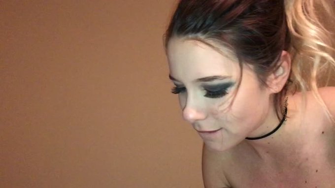 VID SOLD! TEEN I got my revenge! 3 x Ruined Orgasm 🔥 Check it out! https://t.co/QYtQB5xjkv #MVSales @manyvids<a href="/tag/mvsales"class="tags"><span>#mvsales</span></a>