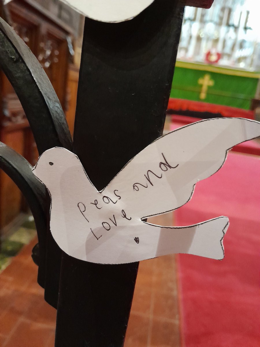 ManDio Growing Faith Salford&Leigh Deanery Enabler (@mandiogf_slde) on Twitter photo So privileged to have spent time with the pupils & staff of Leigh St.Peter's Remembering War - Making Peace. They all engaged so well with the prayer stations. Here's one of their prayers to make you smile. <a href="/BishMiddleton/">Mark Davies</a> <a href="/DbeManchester/">Manchester DBE</a> <a href="/LeighStPeters/">Leigh St Peter's CE Primary</a> <a href="/MDGFTEAM/">Man Dio Growing Faith</a> <a href="/DioManchester/">Diocese of Manchester</a> So privileged to have spent time with the pupils & staff of Leigh St.Peter's Remembering War - Making Peace. They all engaged so well with the prayer stations. Here's one of their prayers to make you smile. <a href="/BishMiddleton/">Mark Davies</a> <a href="/DbeManchester/">Manchester DBE</a> <a href="/LeighStPeters/">Leigh St Peter's CE Primary</a> <a href="/MDGFTEAM/">Man Dio Growing Faith</a> <a href="/DioManchester/">Diocese of Manchester</a>