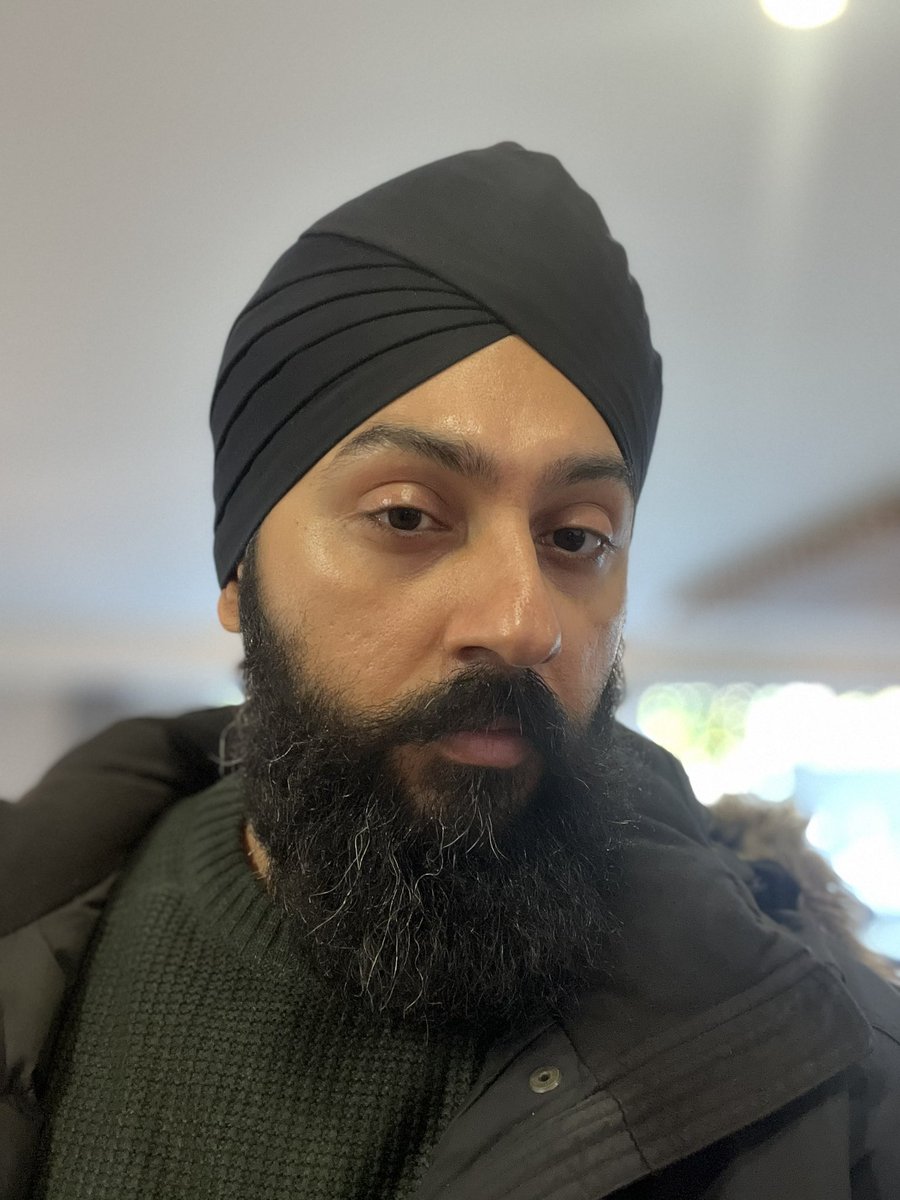 Now the strikes are over, let’s get some real representation of the UK in TV shows.

Sikhs fought for both world wars, have lived here for a LONG time and are integral to society. 

Let’s cast more Sikhs on shows. Hi I’m Sunny and I’m an actor.

#ActorsStrike #Actor #sikh