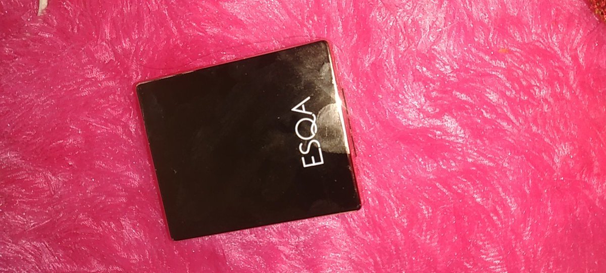 vvinterbread's tweet image. WTS ESQA POUNDER FOUNDATION
SHADE GRANOLA
Baru sekali pakai, dijual krn salah shade:( 

90K

Dom Denpasar Barat, Bali
#wts #esqa