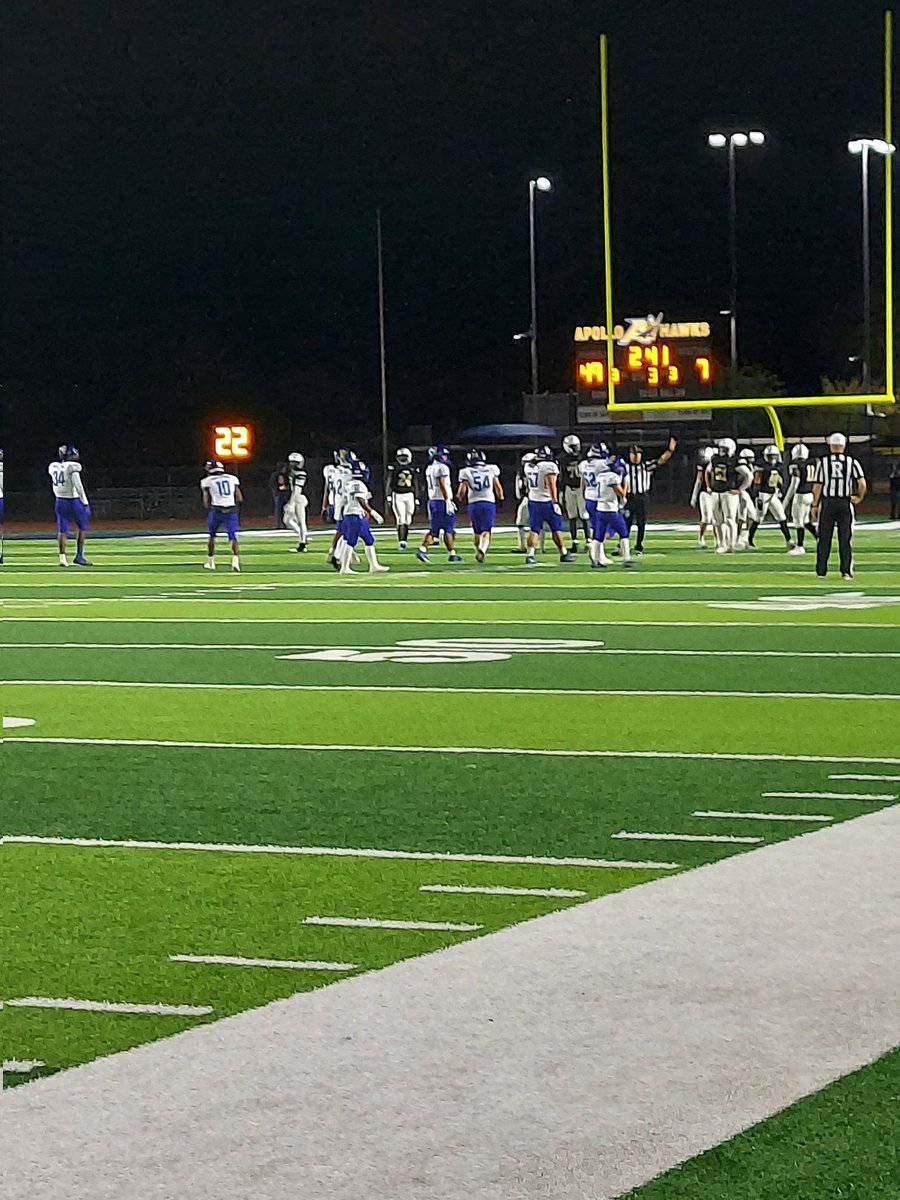 CoacHuntAZ's tweet photo. Taking a look at future Firestorm at Apollo v. Casa Grande!  Looks like Apollo will be moving on to the next round! https://t.co/f6Yp06QceL