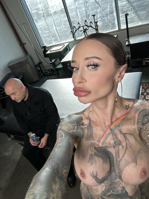 Someone pissed in my mouth&hellip;  @caseycalvertxxx  @eli_cross https://t.co/uUwAIBnzru<a class="tags" href="/tag/caseycalvertxxx">@caseycalvertxxx</a>