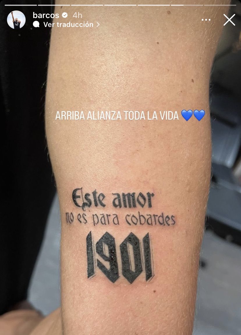 Erick Osores on X Hernan Barcos hizo un tatuaje que hace referencia a Alianza Lima el ano en el que se fundo el club blanquiazul 1901 y con la descripcion
