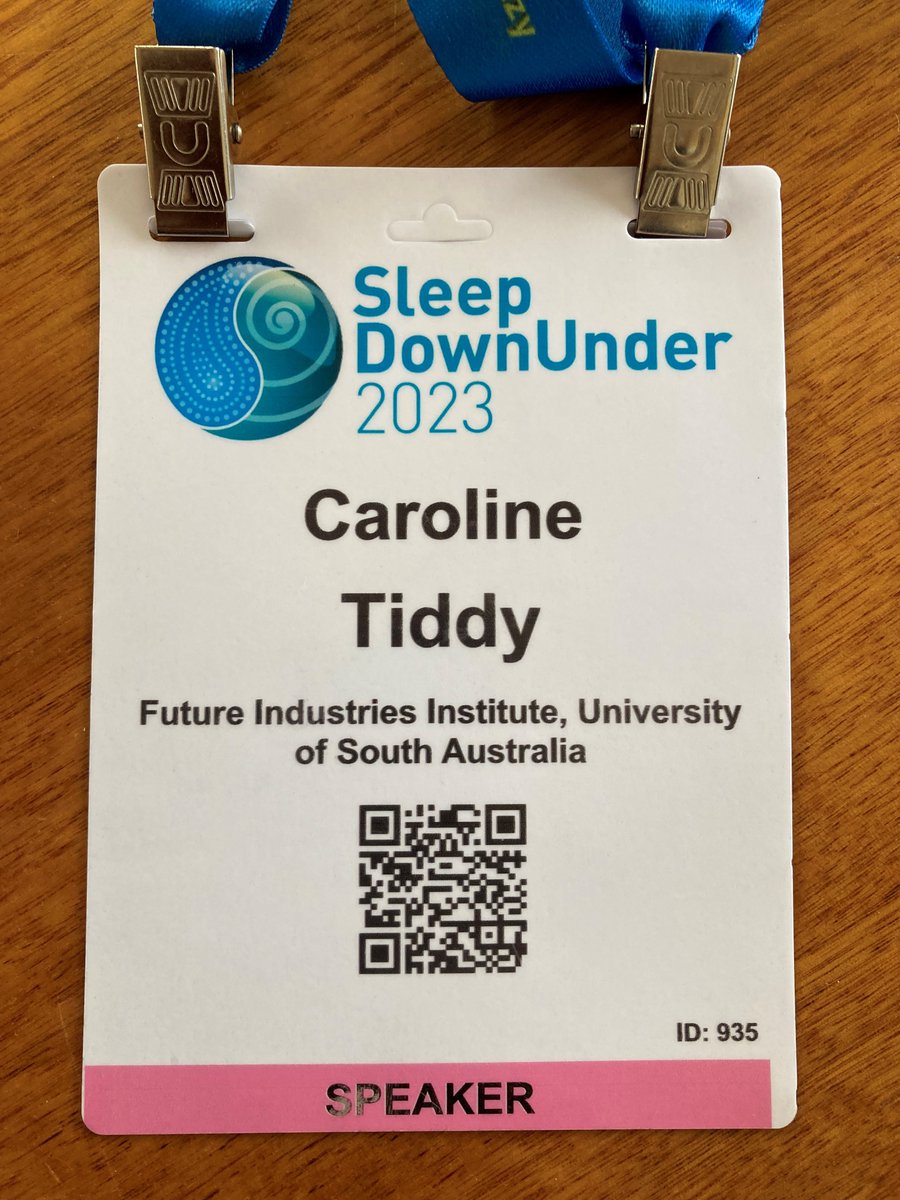 Big 🙏to @PhDsleepy who gave @JessiBohorquez and I an opportunity we never thought we'd have - presenting to ECRs at a Sleep Conference! The sleep world is in good hands - what a bunch of awesome young scientists (who didn't fall asleep on us😂) @ScienceAU #SuperstarsofSTEM