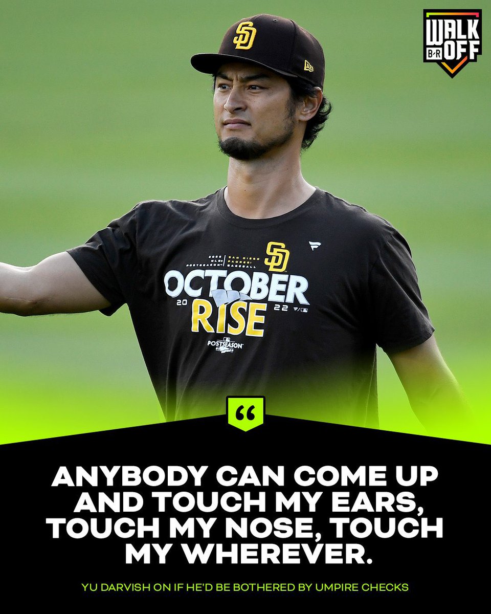 wsxmatt's tweet image. Al Michaels when he sees “Daddy Bagent” in the parking lot