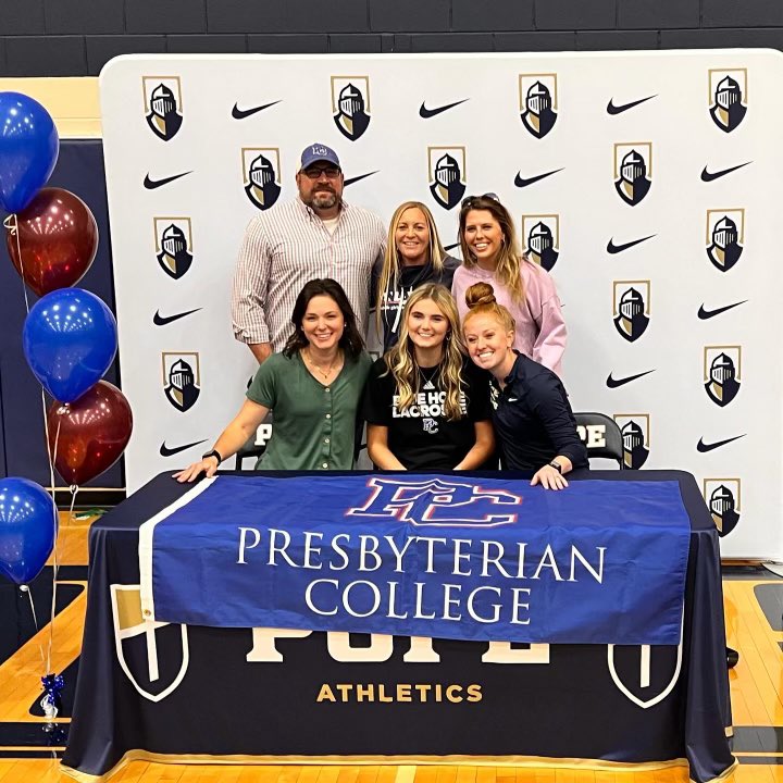Congratulations to Morgan Thompson from Pope Prep for signing her NLI to play DI lacrosse at Presbyterian College! ✍🏼🥍♥️💙 <a href="/JPIIAthletics/">Pope Prep Athletics</a> <a href="/MainStreetPreps/">Main Street Preps</a> @PCWomensLax <a href="/Kreager/">𝑇𝑜𝑚 𝐾𝑟𝑒𝑎𝑔𝑒𝑟</a> <a href="/toplaxrecruits/">TOP_LAX_RECRUITS</a> <a href="/Sports_Recruits/">SportsRecruits</a>
