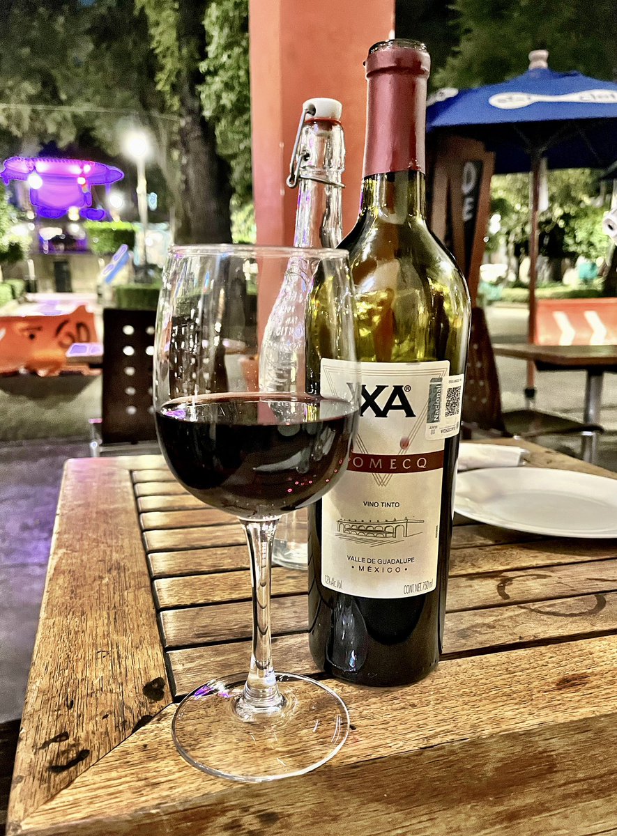 marioeherrera's tweet photo. Para armonizar los sentidos, pasen linda noche. https://t.co/oQUodaiJI2