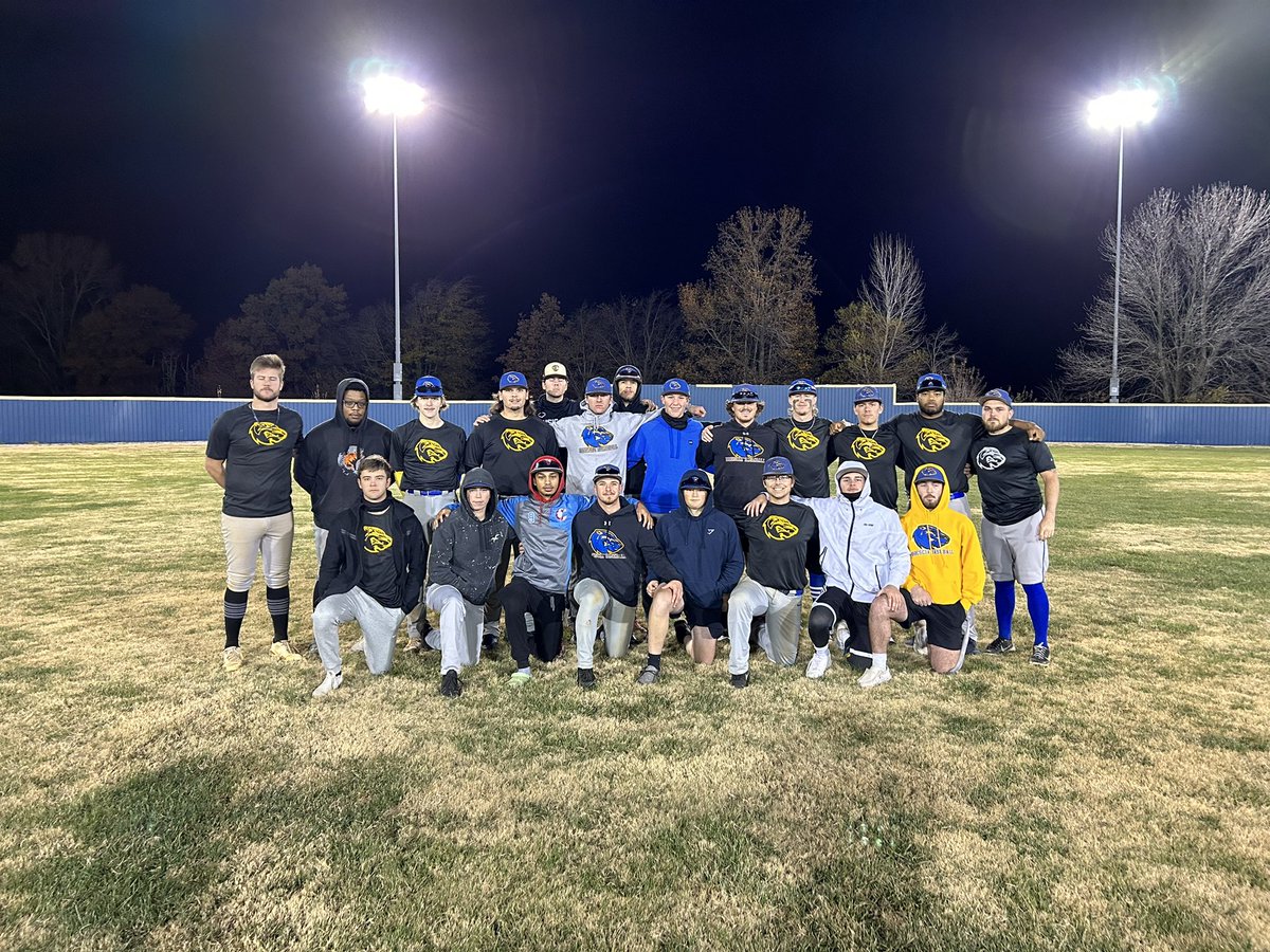 BresciaBaseball's tweet photo. Blue Team took the series in Game 3 and are the BLCS Champions! Grad Senior Tommy Clark was awarded the title of Pitcher of the Series and Freshman Ryan Santo was awarded Hitter of the Series. Congratulations Blue Team and their captain Daylin Crabtree. A well-played series! https://t.co/xztkWT5crG