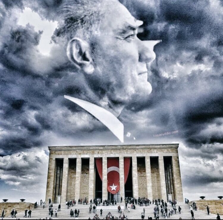 Dokuzları beş geçmese keşke... ama ölümsüz olan bedenler değil, fikirlerdir... ruhun şad olsun Atam.... 
FİKİRLER ÖLMEZ
#10suzKasımSonsuzÖzlem