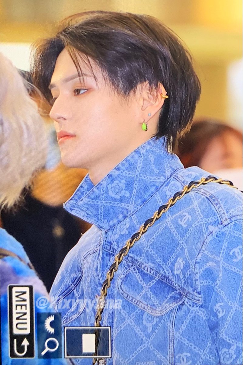 yoshkyma's tweet photo. yoshi undercut 😭 https://t.co/q96NLKpkVx