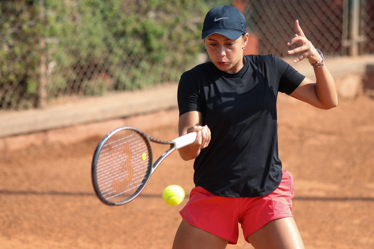 clubatlasmx's tweet photo. Otro día de competencia dentro del Torneo Internacional de Tenis #ITF #JuniorCup J100 en canchas del #ClubAtlasColomos. 
Este torneo reúne a los mejores jugadores juveniles de 15 países del mundo. https://t.co/h6ROmMcSfx