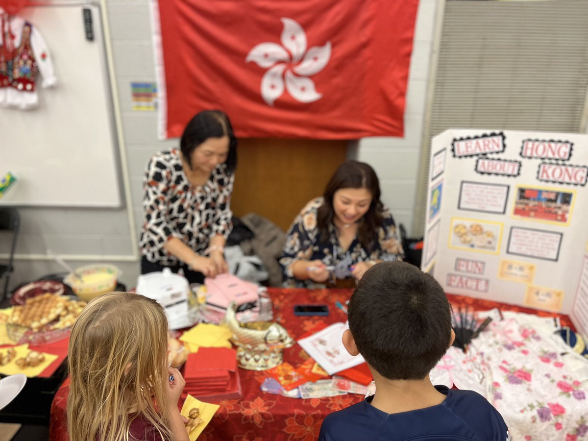 International Night!! What a success!! Thank you to all of our amazing families that participated, best community around! Go Cardinals!