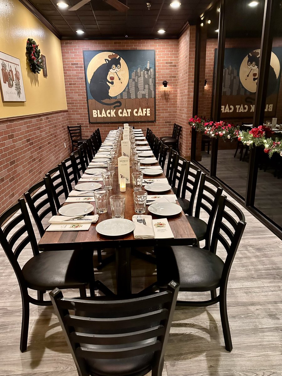 We are well-equipped for the forthcoming Christmas party, a highly significant event. And not to mention, we have made thorough arrangements for lunch as well.