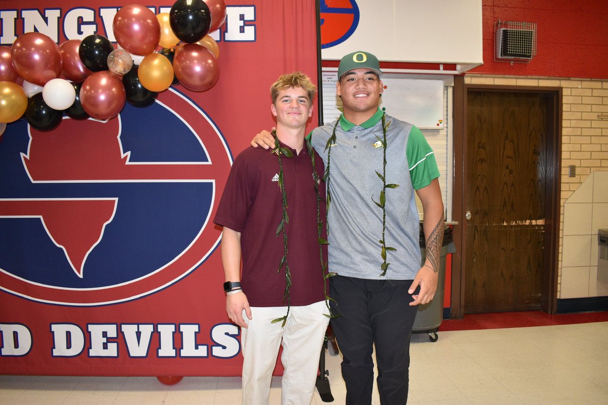 it’s official! #forksup 🔱