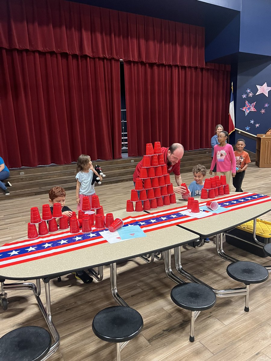 Great evening at our United in Learning Academic Night! <a href="/HumbleISD_HHE/">Hidden Hollow Elementary</a>
