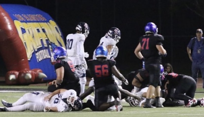 kingmao55's tweet image. 🚨🚨#6 GAME OF THE WEEK IN THE NATION!!! 🚨🚨

🚨🚨Round 2!!🚨🚨

🚨🚨HUGE GAME TOMORROW @LosAlFootball VS @Serra__Football 🚨🚨

🚨🚨The guys who help make our offense go! 🚨🚨 @KaponoMao @zion_scrivens @KalebTMartinez @MakiStewart3 @MckennaBraiden 

#OLINE #BIGZ #UPFRONT