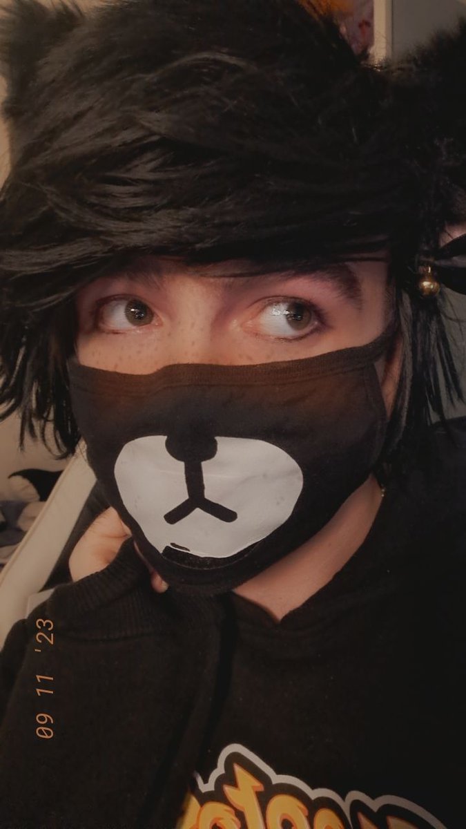 Spooksy_Boi's tweet photo. I feel cute 🥰 
NEW VIDEO ON MY YOUTUBE!!!
#SPOOKSY #femboy #youtube https://t.co/AENXVwxWYo