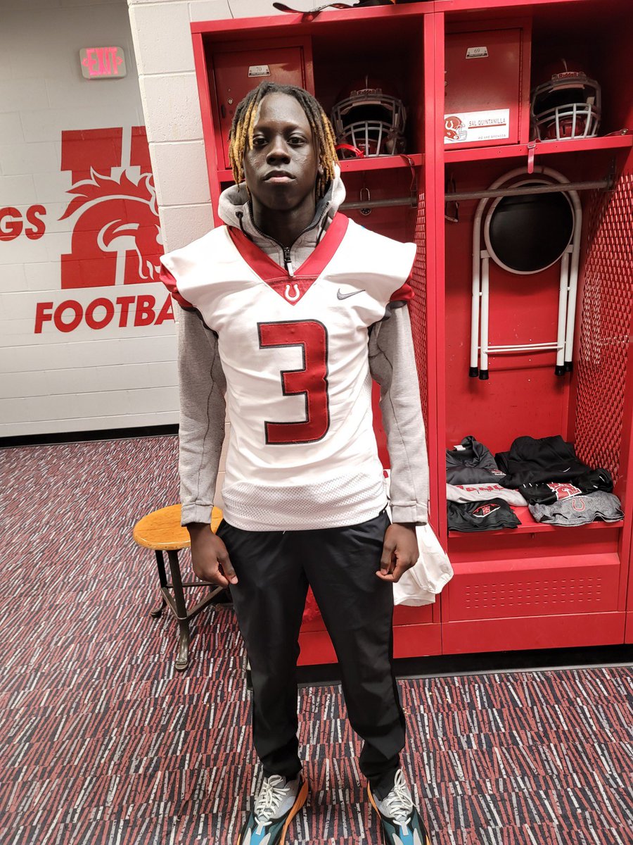 Had a great time visiting! <a href="/HCBroncoFB/">Hastings College Football</a> Thanks to @Coach_Ksuttles and the rest of the staff for their hospitality.