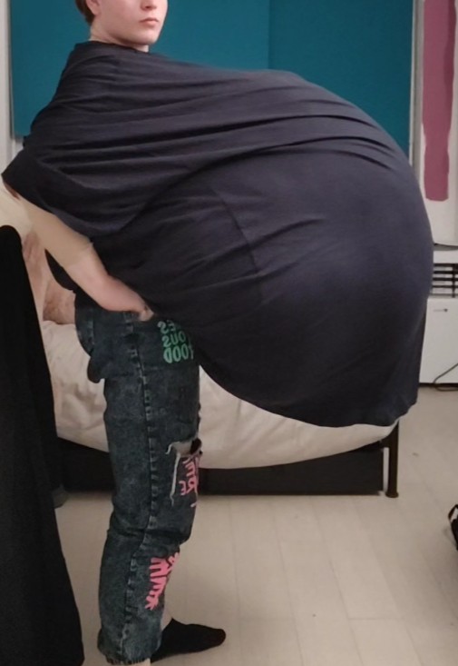 Louca47878000's tweet photo. Fully clothed
#fat #fatbelly #fatpadding #bellypadding #fatkink #fatass #waightgain #fatclothes https://t.co/5SxzOnXz81