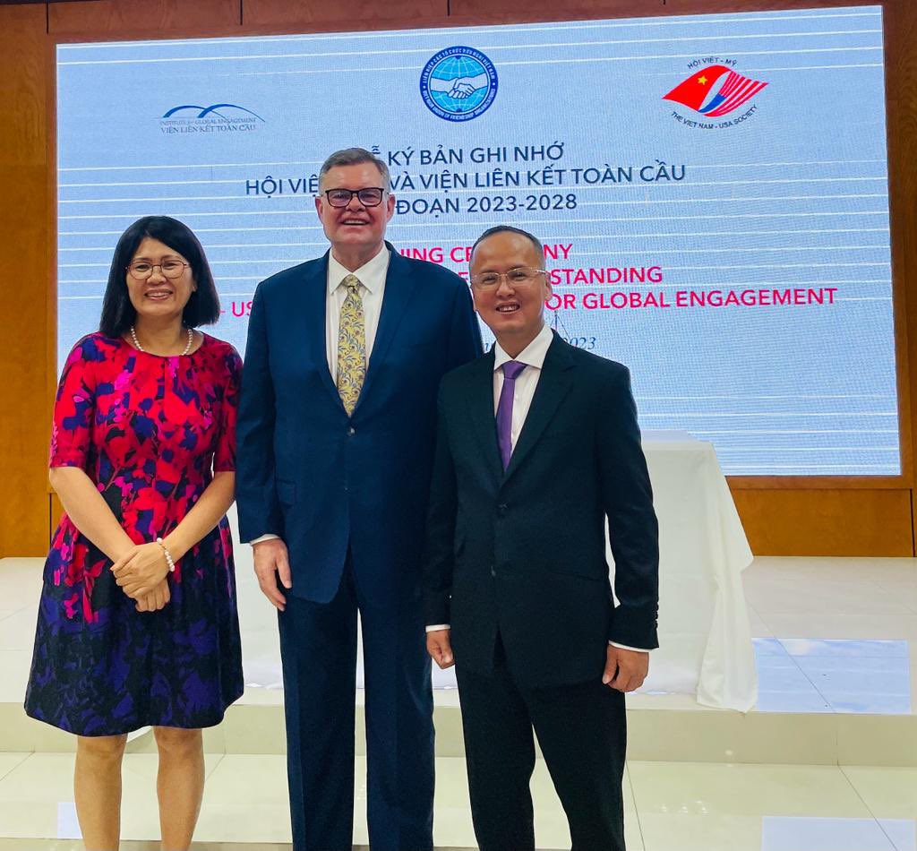 GREAT team!!! On my left is Hein Vu with IGE <a href="/engageyourworld/">The Institute for Global Engagement (IGE)</a> who is the program officer dealing with religious freedom, rule of law &amp; engagement &amp; <a href="/NorthWoodChurch/">Northwood Church</a> Churches favorite Vietnamese Tan who is the Director for Vietnam <a href="/GVIVietnam/">Glocal Ventures, Inc</a> - such a joy to be with both of them