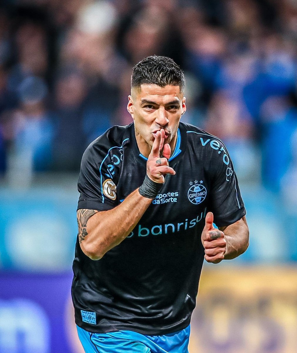 Estamos na ZONA LUIS SUAREZ, agora o homem faz mágica.

O técnico Simeone criou o termo ao dizer: "Estamos na Zona Luis Suarez, momento de reta final da Liga, momento em que Suarez cresce."

Vamos aos numeros nos ultimos 6 jogos de Liga Nacional:

Eredivisie 2008 - 6 gols e 5