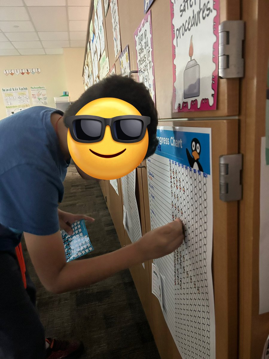 MissRust17's tweet photo. We LOVE tracking our progress on ST Math and visiting the JiJi treasure box!!! They are working so hard! 😍 #STMath #WeAreRennell https://t.co/2BmZUZGRvp