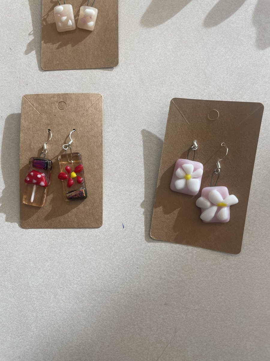 Alicia Hennessey tweet media