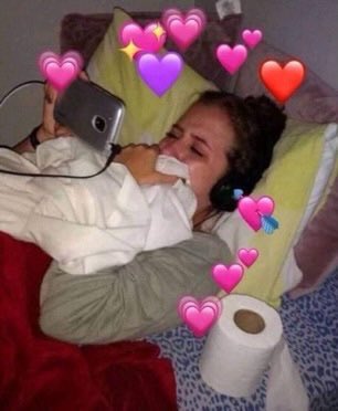 MoodieforBach's tweet photo. me, a 24 year old woman, watching all these women talk about love and finding it again #TheGoldenBachelor https://t.co/1Tif52YI9F