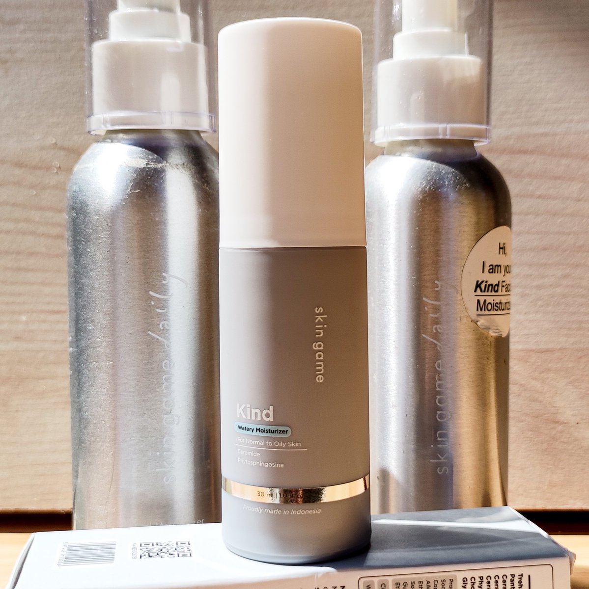 muslimdrmwn's tweet photo. Kalo pacar kamu kurang peka atau kurang jadi pendengar yang baik, mending kamu pacaran sama @skingameofc aja🥺❤
Definisi #YourSkinListener sesungguhnya yang mau dengerin masuk penggunanya, and now they transformed into #SkinGameNextLevel 🔥
#racuninskincare #darmareview https://t.co/9dlme8CgIh