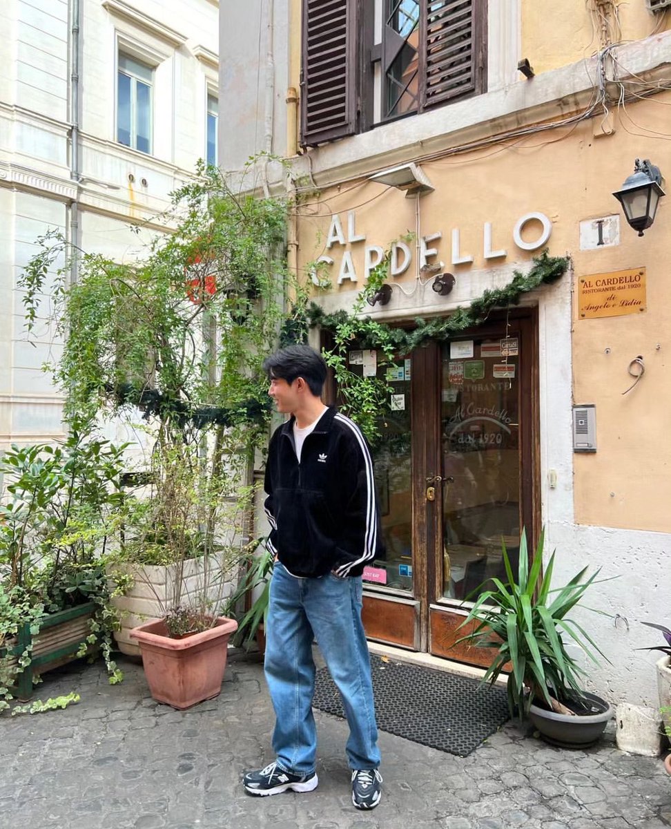 DAY6Philippines's tweet photo. [IG UPDATE] 231110

Dowoon’s instagram post: “#fromitaly” https://t.co/7TowZSMX2x