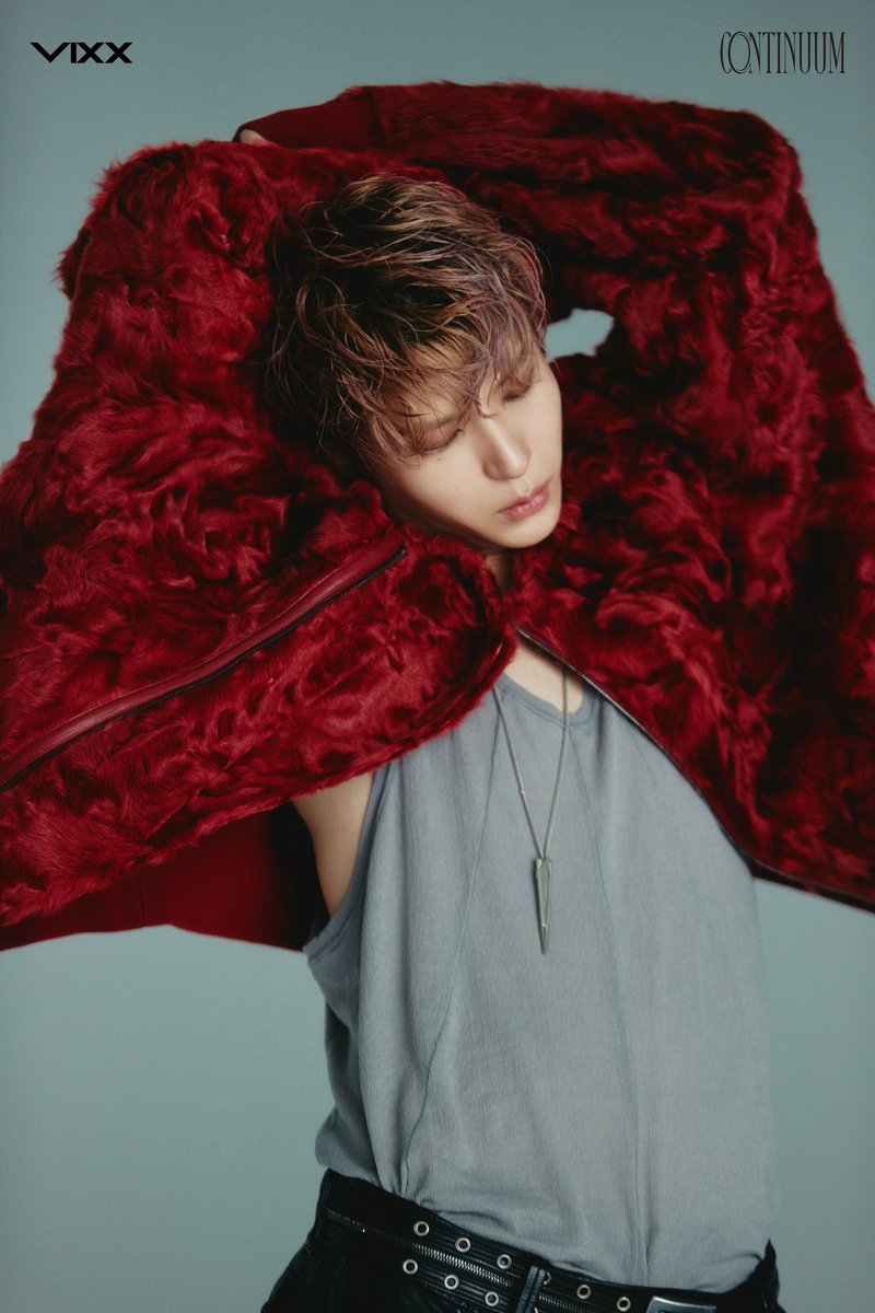 _6VIXX's tweet photo. rare occasion that i’m back on this app:
#HAPPYLEODAY
MY FOREVER 🐱🐱 https://t.co/GfqvdSJzen