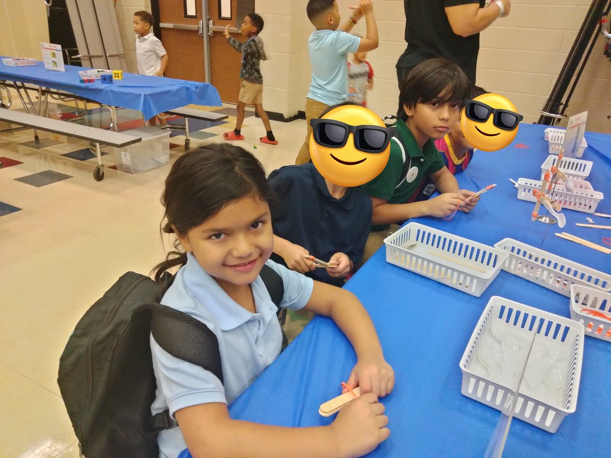 Señora Sanchez tweet media