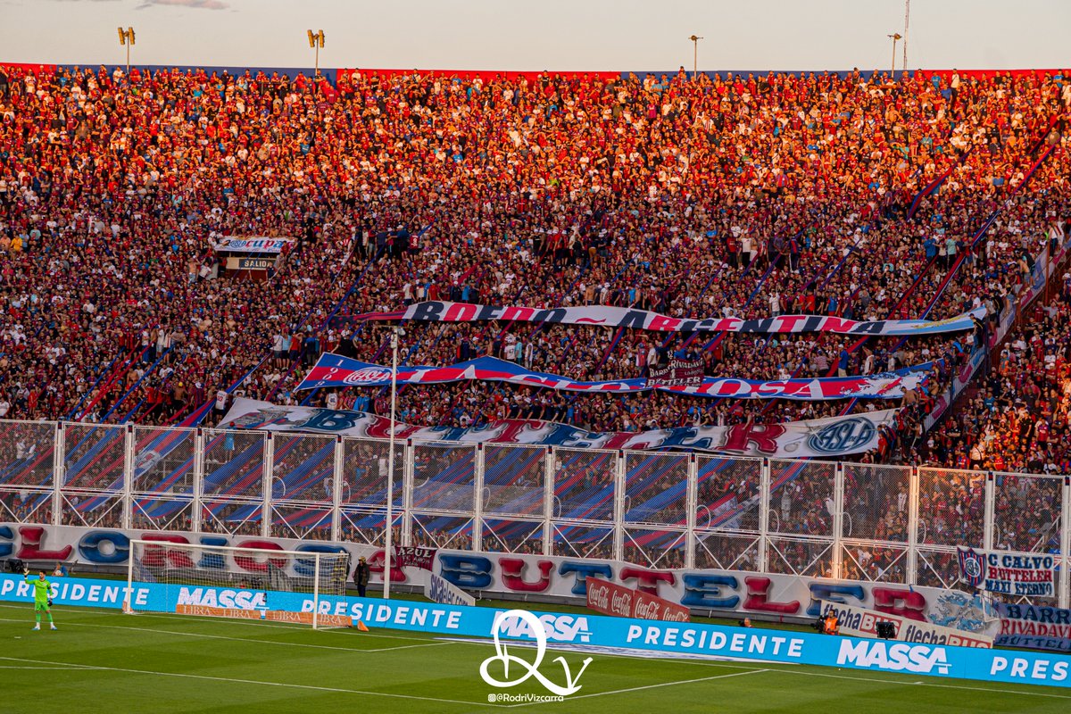 Rodri_Vizcarra's tweet photo. 📸#GigapanAzulgrana || San Lorenzo 1-1 Boca
📍Popular Local  
📁Descarga 4K https://t.co/Ya4rWU2D6I https://t.co/XZUXmAIvsZ