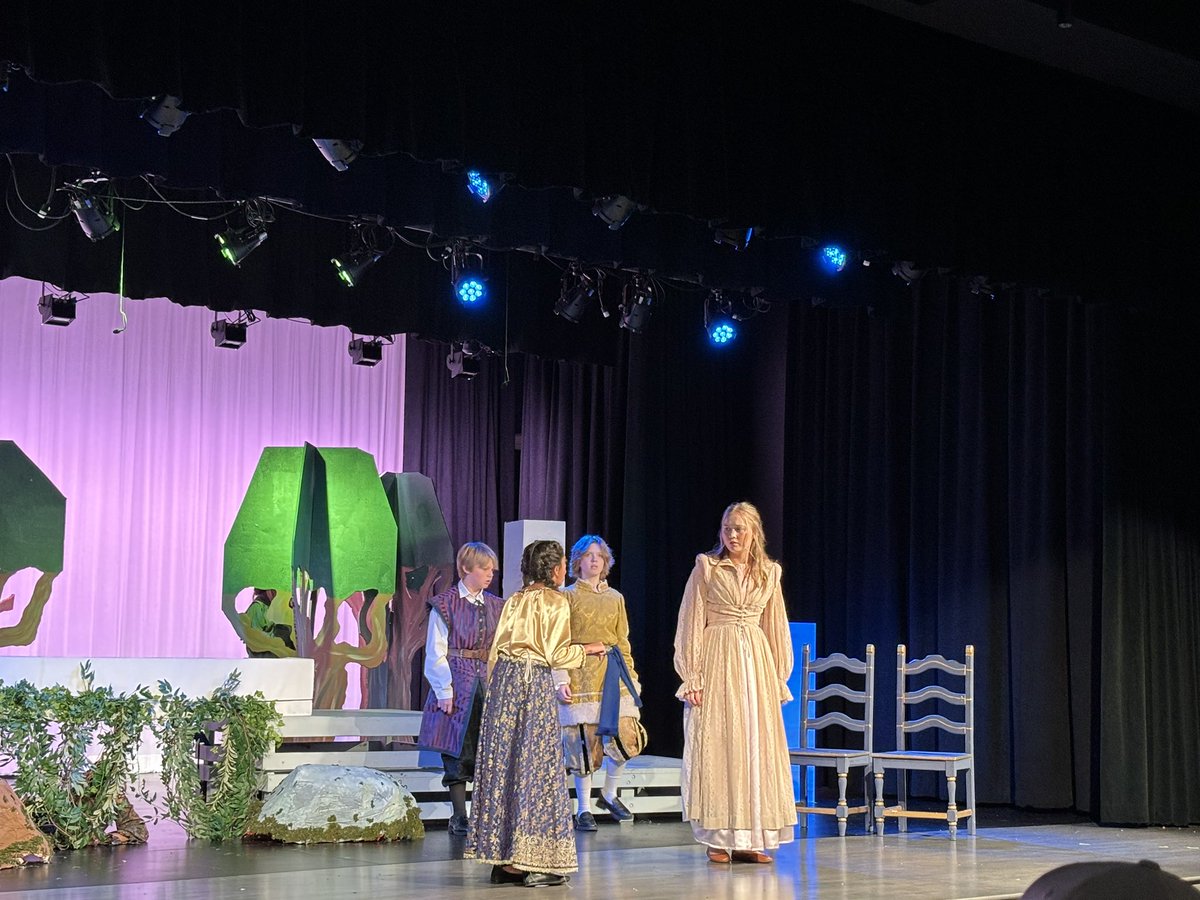 D_Wilson405's tweet photo. Our cast for A Midsummer Night’s Dream was top notch! Great job Mrs. Snyder❤️@ProsperRushing #rushingallalways https://t.co/GeP1J87umS