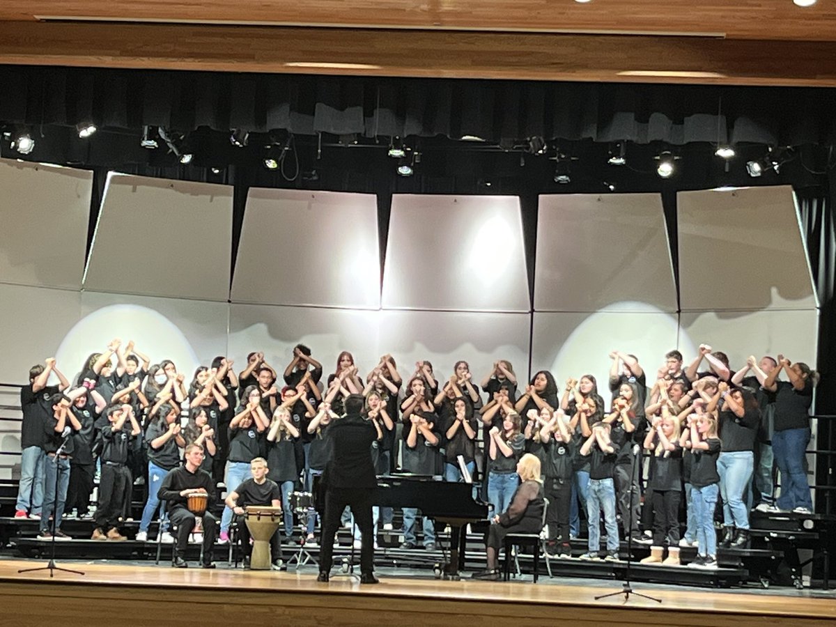 PioneerRidge_MO's tweet photo. Amazing concert by our choirs.  So much talent on the stage tonight. #ThePatriotWay https://t.co/EBjvTy6gJW