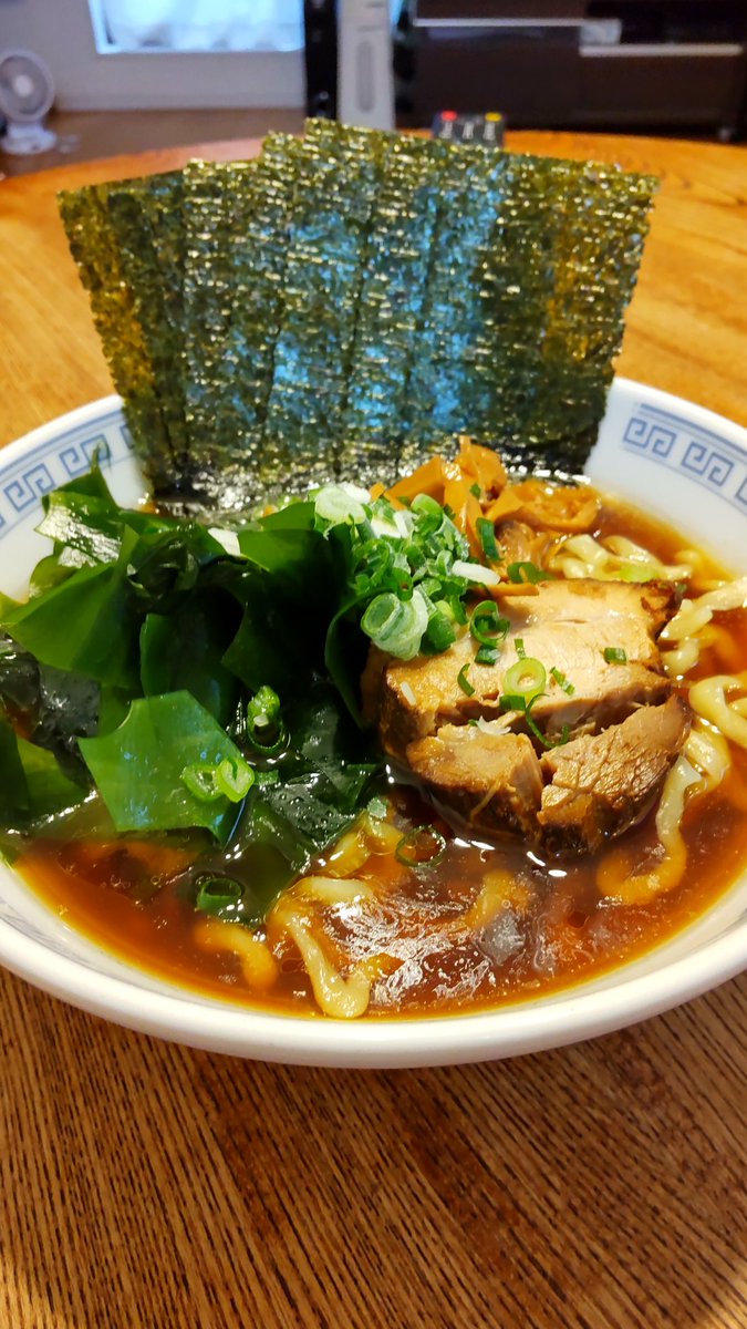 どーしてもわかめラーメン🍜が食べたくて朝から作ってしまった…
罪悪感は少しはあります🥺