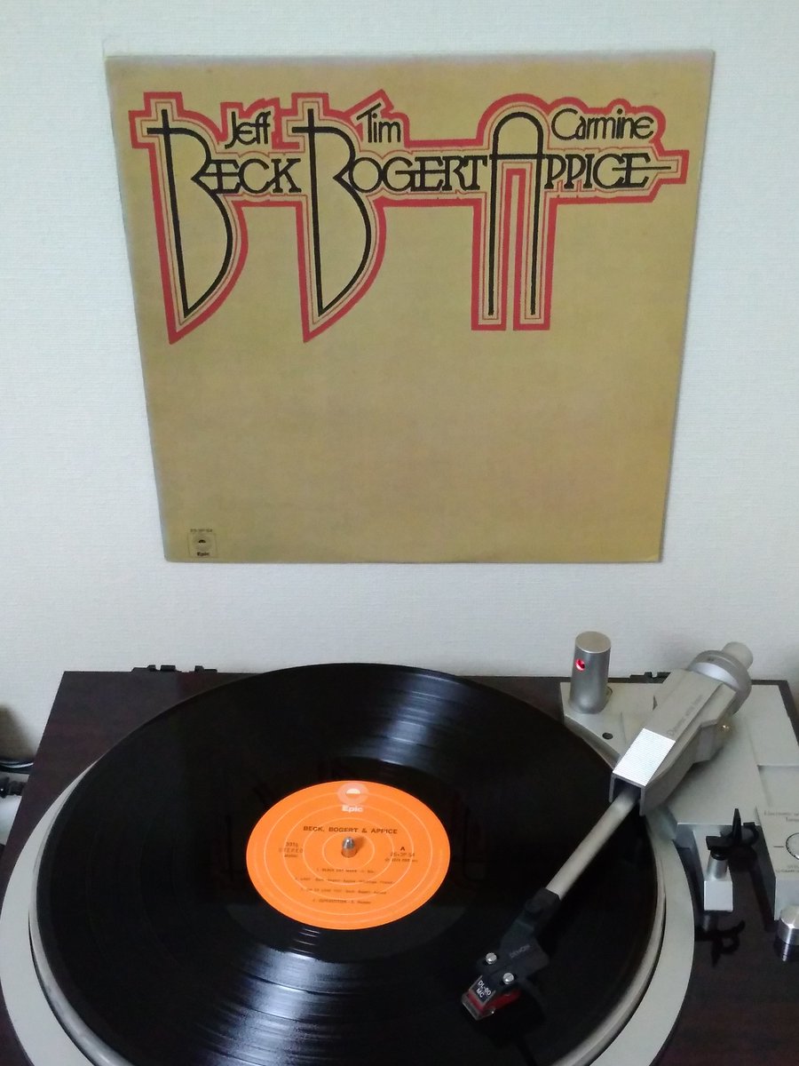 Beck, Bogert & Appice - Beck, Bogert & Appice (1973) 
#nowspinning #NowPlaying️ #vinylrecords #アナログレコード
#vinylcommunity #vinylcollection 
#rock #classicrock #britishrock #hardrock #bluesrock 
#jeffbeck #timbogert #carmineappice #BBA