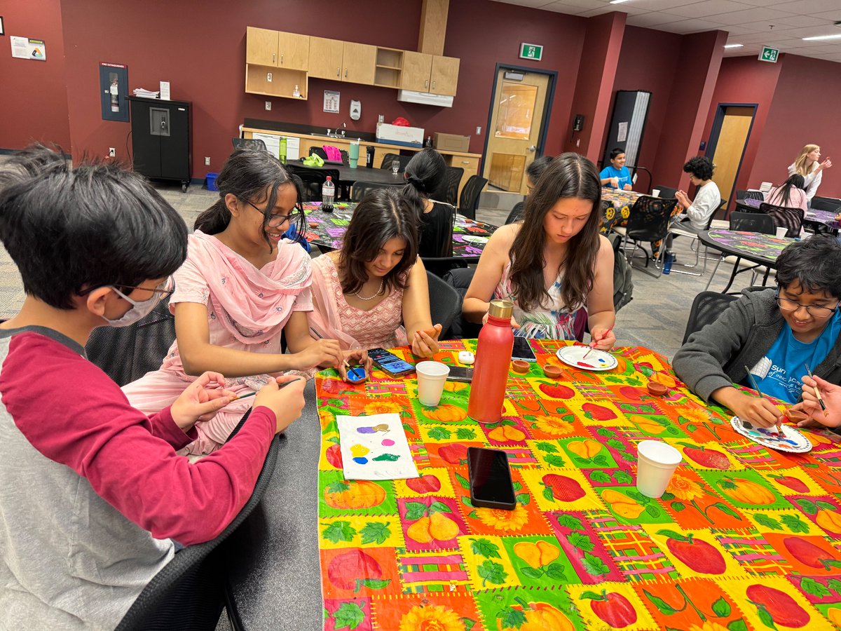 SAIL’s Diwali celebration was nothing short of a spectacular feast for the senses! 🪔✨🎶 From mesmerizing dance performances to scrumptious food,intricate rangoli,and the warm glow of diyas,we ushered in the festival of lights in style 🕯️🎉#DiwaliCelebration#SAILStudentCouncil