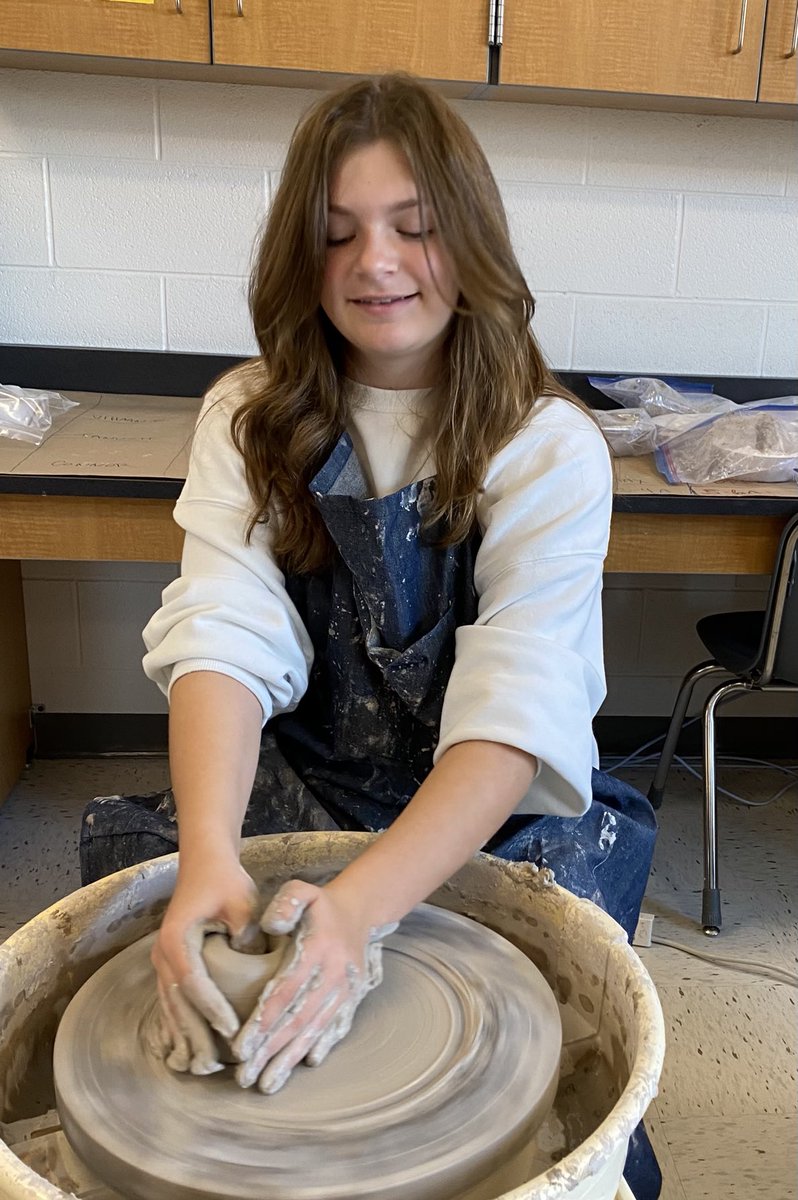 First-timers on the pottery wheel! ⁦<a href="/BAM_MS_Official/">Brambleton Middle</a>⁩