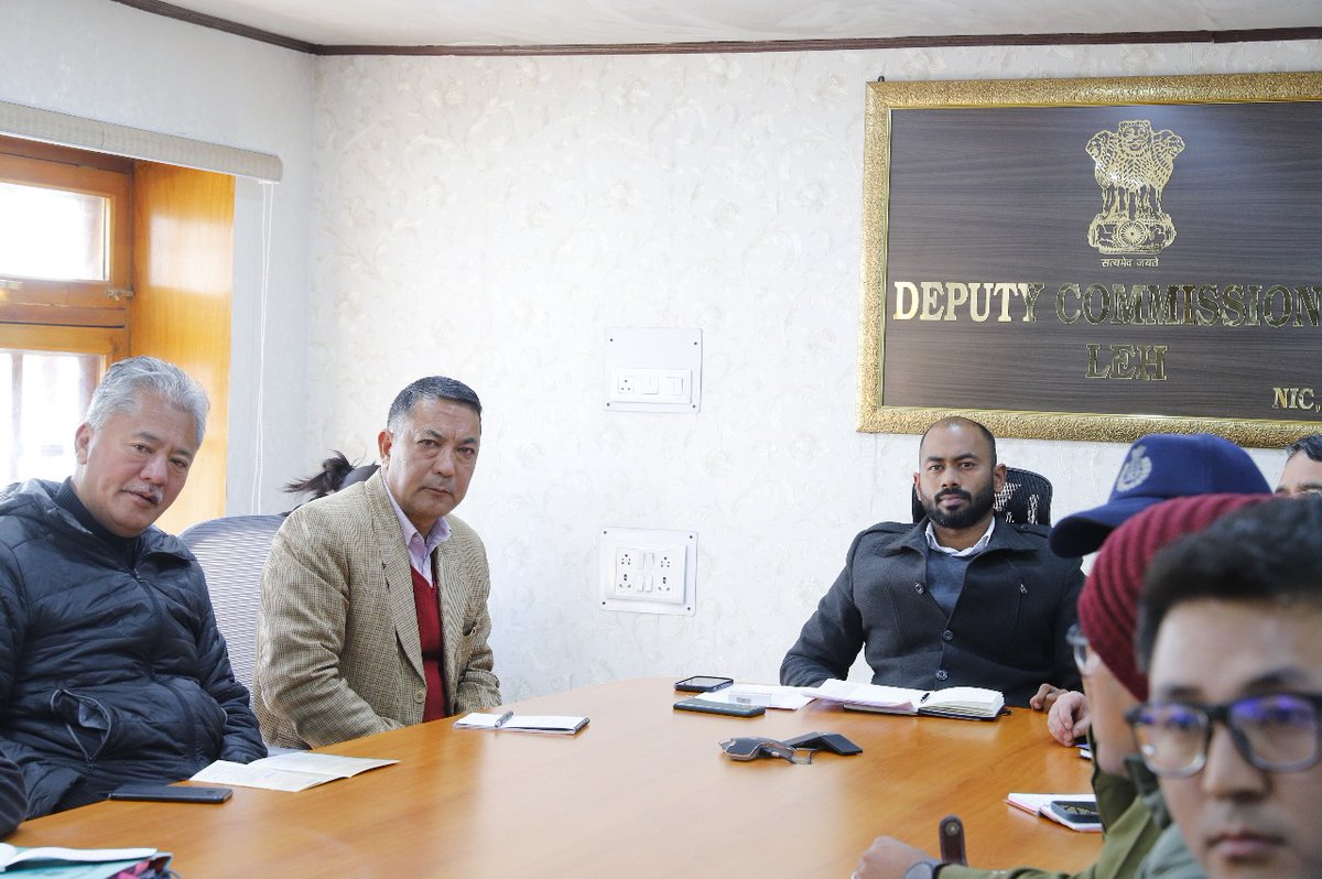 DC, Leh, @santoshsukhdeve chaired a meeting of (DMC) under Swadesh Darshan 2.0 to discuss the implementation of the scheme. Directed the agency to submit the iteration at the earliest so that the inputs of the stakeholders can be submitted. @LAHDC_LEH @DC_Leh_Official