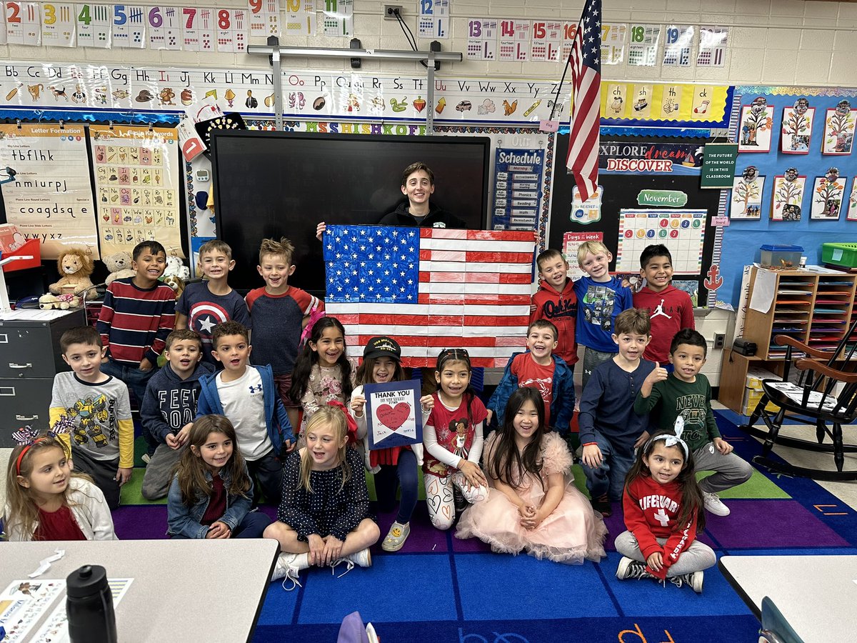 Thank you Ryann for your service! 💙❤️