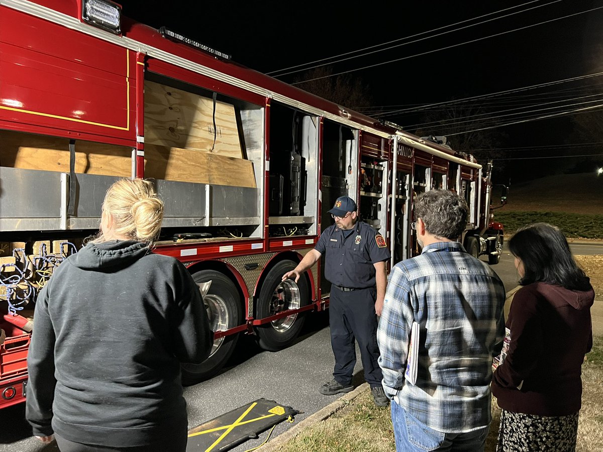 MikeParks1984's tweet image. It’s @HFDVA Night at Harrisonburg Citizen Academy! Thanks to Chief Tobia and the incredible HFD team for showing us around Station 1 and talking about some of the many responsibilities the department has in The Friendly City!