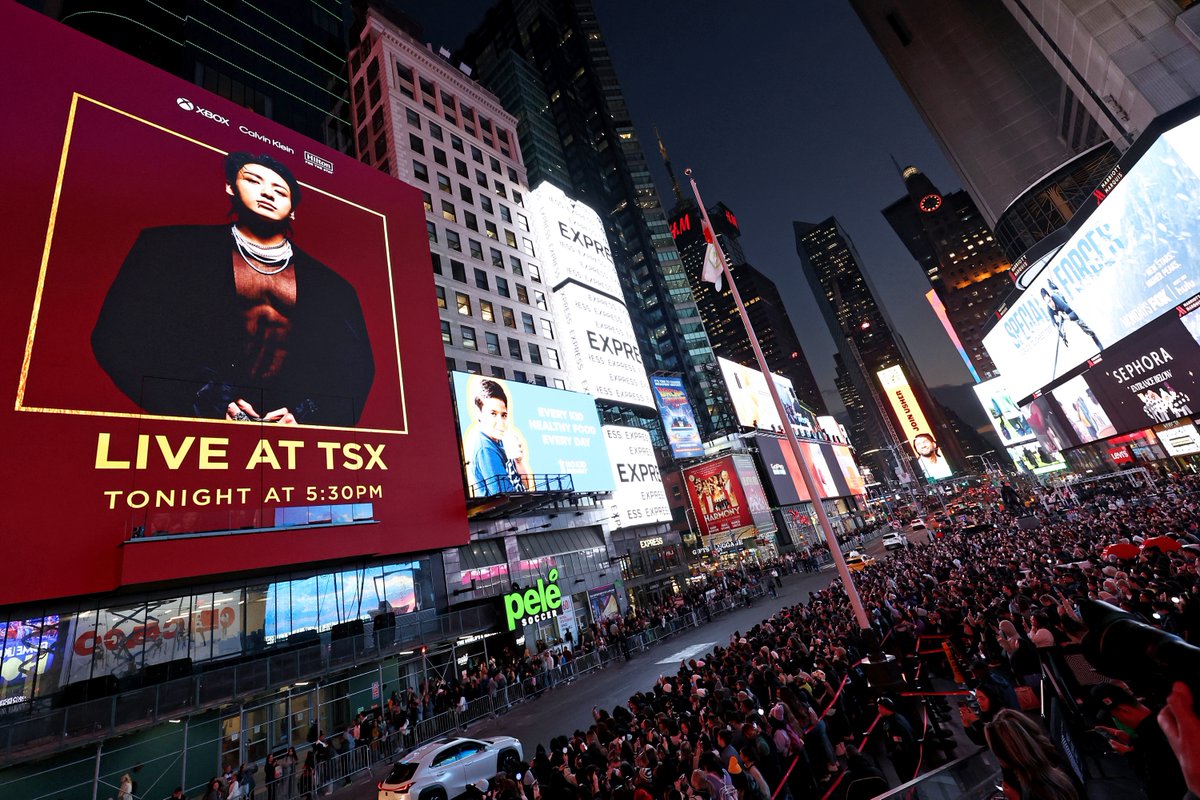 Jungkook of @BTS_twt stands right next to you in Times Square, NYC