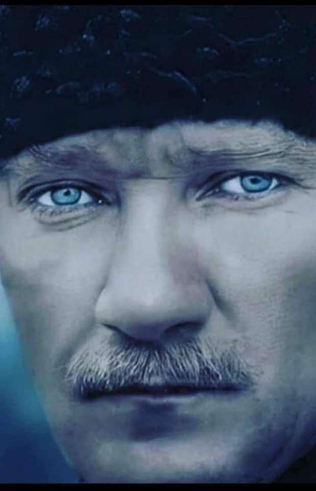 Ölümün öldüremediği tek lider...

Mustafa Kemaller ÖLMEZ 
#ÖlümBileSilemediSeni
#10Kasım