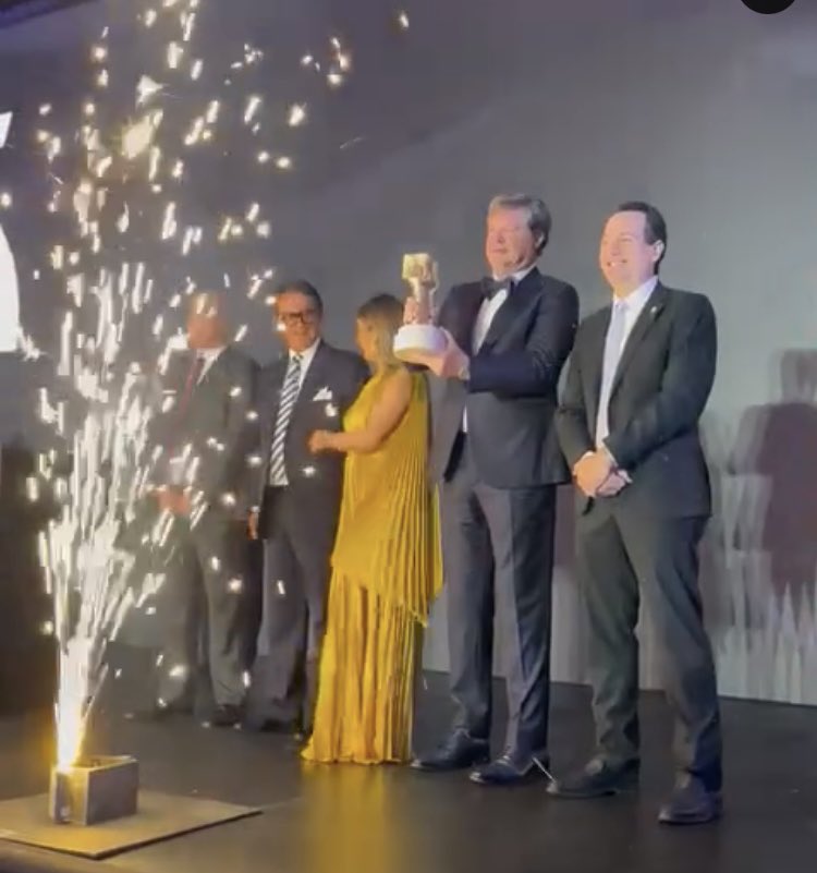 Sunfresh Farms Guatemala, empresa ganadora del Galardón Nacional a la Exportación 2023
Dedicada al mercado en las flores de corte de exportación, reconocida por su destacada innovación, generación de mercados, nuevos productos /servicios y más empleos.  <a href="/AGEXPORTGT/">AGEXPORT</a> #Galardón2023