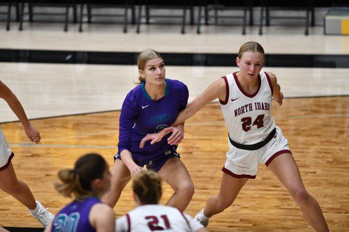 WorldExposureWB's tweet image. Florida SouthWestern lost to North Idaho 65-48 to fall to 1-2 on the year. 

Addison Potts a Purdue transfer had 2 points in the loss.
