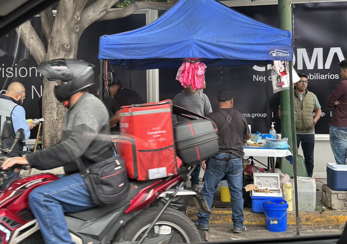 sbr43v3r tweet media